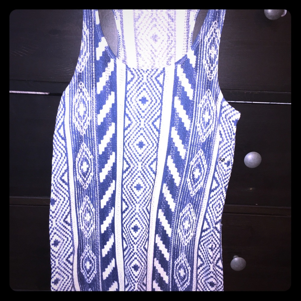 Modern top
